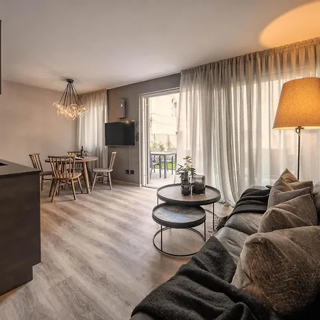 Lores Loft *