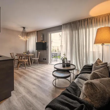 דירה Lores Loft *