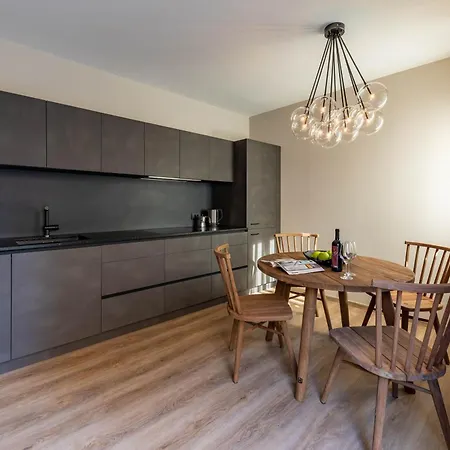 Lores Loft Apartment