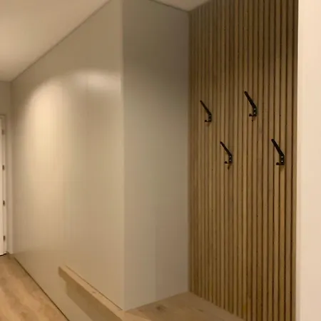 Lores Loft 公寓 *